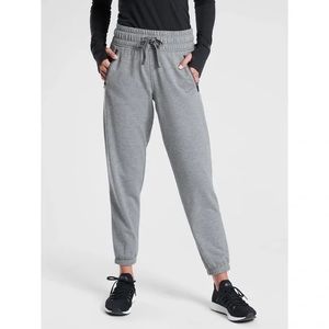 Athleta gray Bounce Back Jogger pants